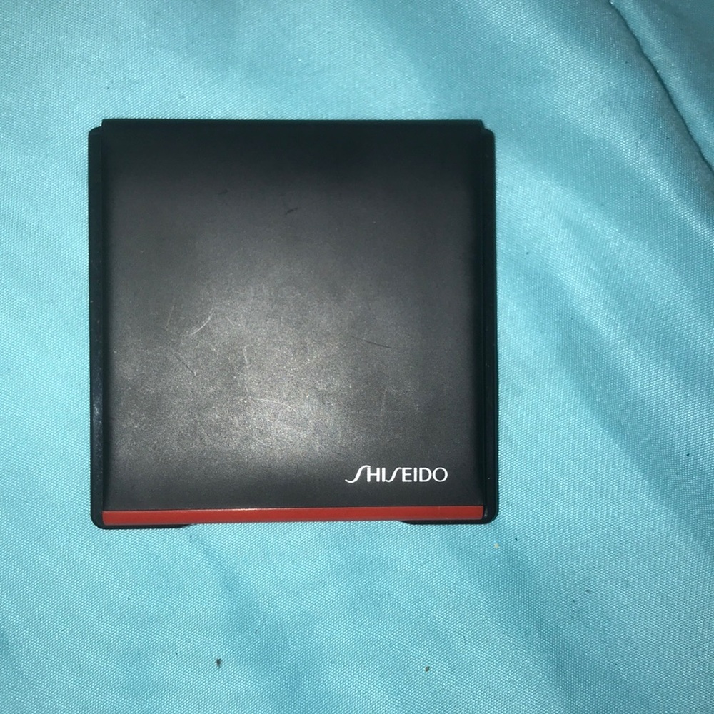 Shiseido inner glow cheek palette